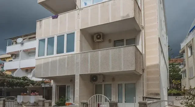 City Studio Budva, Book Hotel Budva 