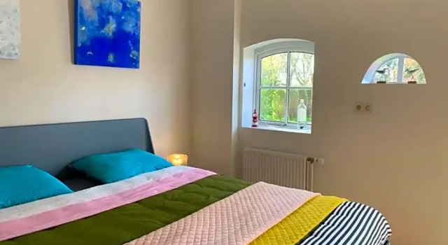 B&B De Vlasboerderij, Book Bed and Breakfast Noordgouwe 