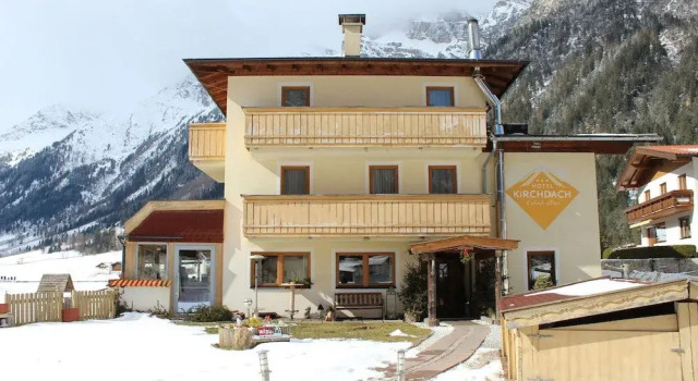 Hotel Kirchdach, Prenota Hotel Gschnitz Wipptal