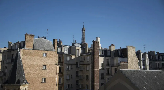 Cosy by the Seine, Забронировать Отель Париж Иль-де-Франс, рядом с Maison de Balzac