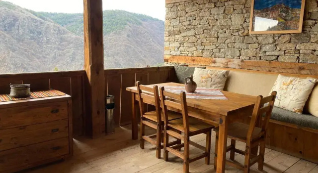 Family Hotel Byalata Kashta, Réserver Hôtel Kovatchevitsa Blagoevgrad