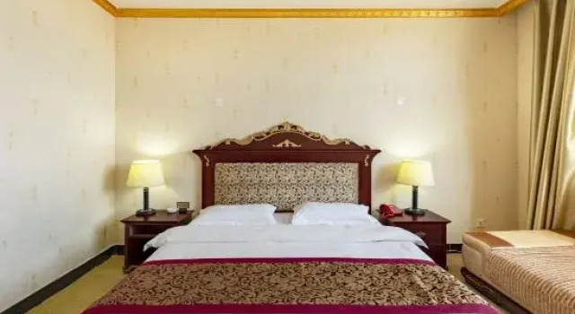Люкс Lizhong International Hotel