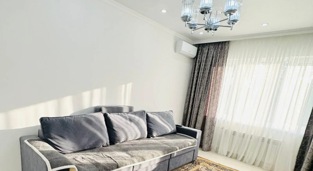 YourHouse (ЙоХаус) в микрорайоне Аксай-4 15