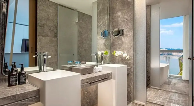 Номер Premium Crowne Plaza Ya an by IHG