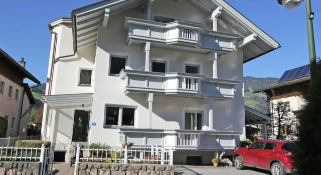 Apartment In Uderns With Balcony Cot Heating Parking, Забронировать Апартаменты/квартира Апартаменты Тироля, Апартаменты/квартира