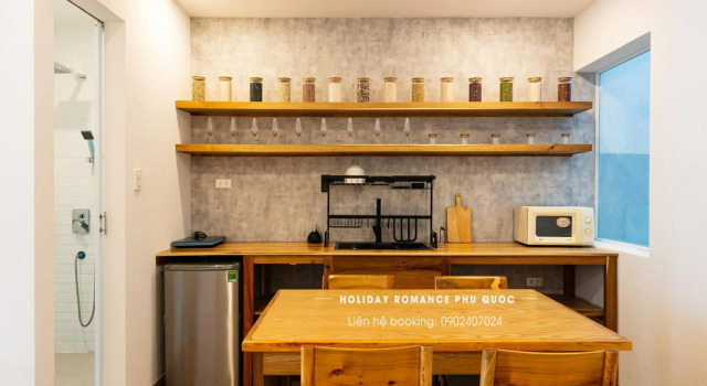 Minimalist & Modern Apartment I, Rezerwuj Apartament Hotele w Mekong Delta z basenem, Basen