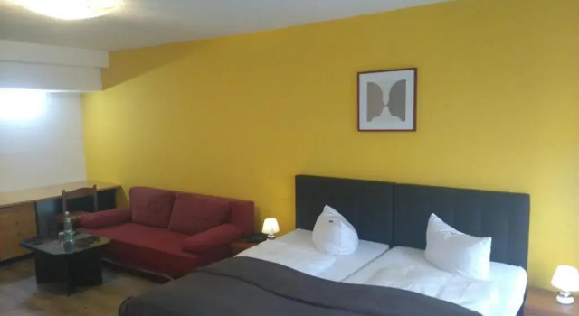Двухместный номер Comfort Hotel Arheilger Hof
