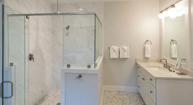 Коттедж Seagrove - Sleeps 13 - Private Pool- Near Seaside