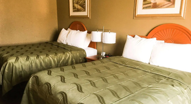 Четырёхместный номер Standard Comfort Inn