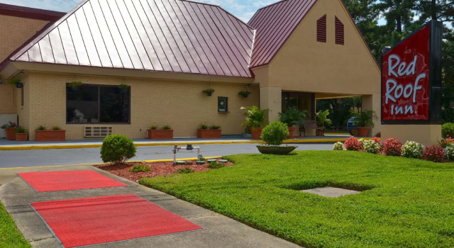 Кровать в общем номере Red Roof Inn Williamsburg