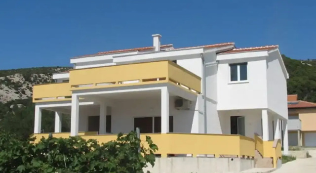 Apartments Pijaza, Prenota Appartamento Hotel a Isole Quarnerine con parcheggio, Parcheggio