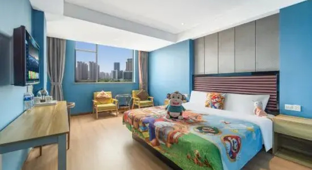 Тент Junfeng Elegant Hotel (Shenqiu North Railway Station)