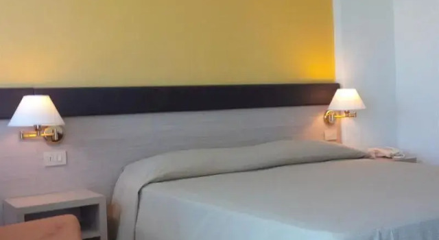 Одноместный номер Standard с балконом и с красивым видом из окна Hotel Astor