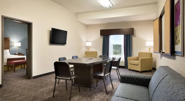 Люкс Hampton Inn West Monroe