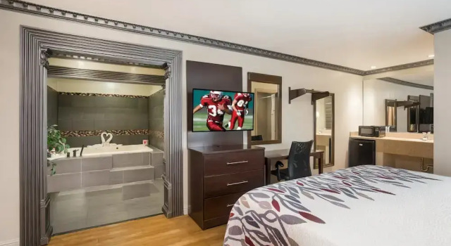 Двухместный люкс Red Roof Inn Stockton