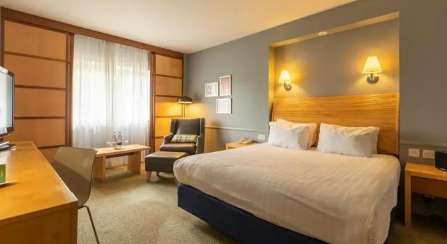 Двухместный номер Executive Holiday Inn Guildford by IHG