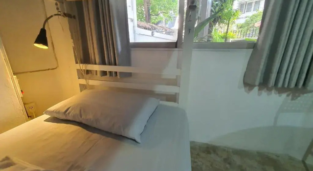Кровать в общем номере Home16 Sukhumvit16