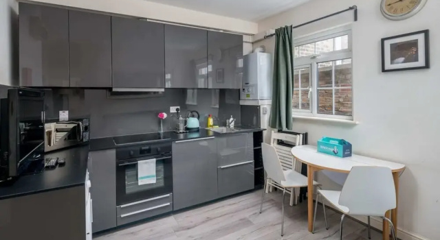 Contemporary 2 Bedroom Apartment in Angel, Забронировать Апартаменты/квартира Апартаменты Лондона, рядом с Лондонский городской университет, Апартаменты/квартира
