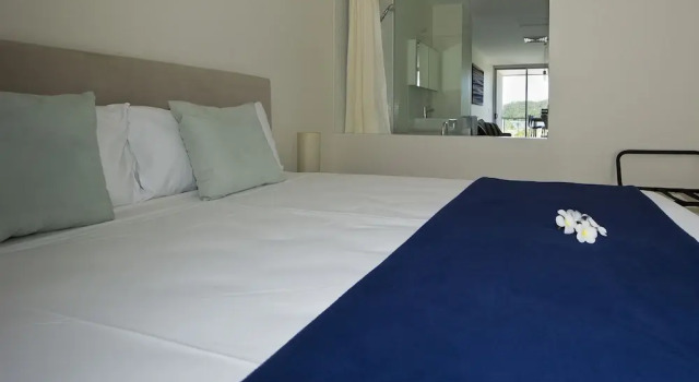1 Bright Point Apartment 1402, Забронировать Апартаменты/квартира Апартаменты Острова Магнетика, Апартаменты/квартира