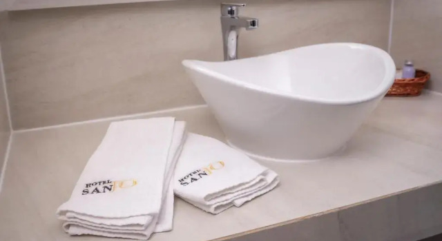 Четырёхместный номер Standard Hotel SanJo