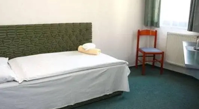 Klvria-Rcz Hotel, Rezervați Hotel Hoteluri SPA în Beci, SPA