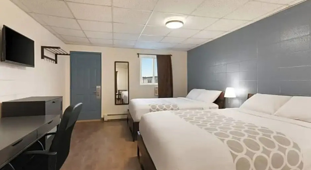 Номер Standard Howard Johnson by Wyndham Grande Prairie