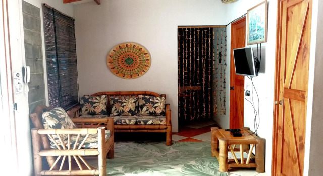 Domi cabin