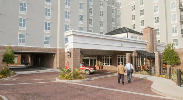 Hampton Inn & Suites Mobile - Downtown Historic District, Buchen Sie Hotel Mobile Alabama, in der Nähe von Mobile Carnival Museum