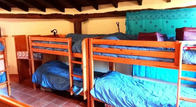 La Perezosa & Yoga - Hostel, Book Hostel / Vandrerhjem Hostels i Liébana, Hostel / Vandrerhjem