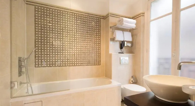 Двухместный номер Superior Hotel Ares Eiffel