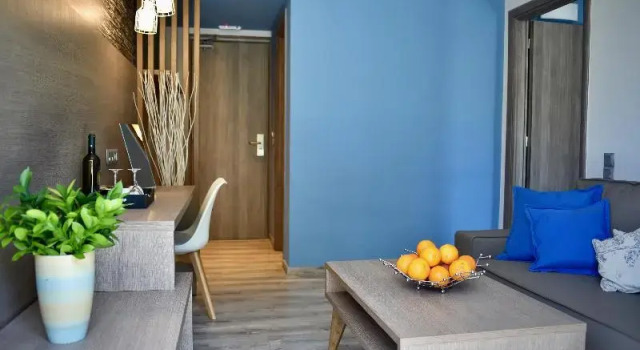 Двухместный номер Standard с балконом и с видом на море Karystion Hotel