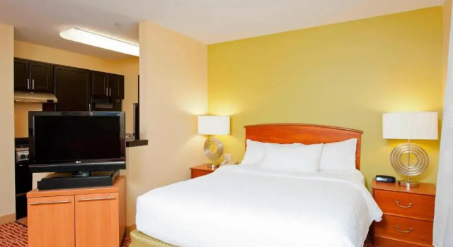 Студия MainStay Suites Bloomington near University