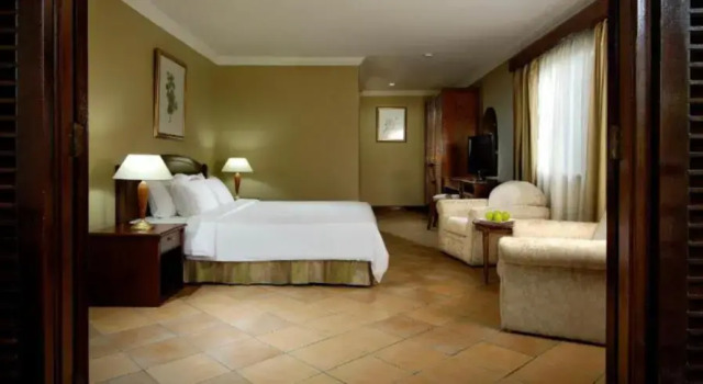Двухместный номер Deluxe Berjaya Beau Vallon Bay Resort & Casino
