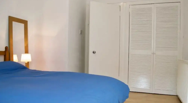 1 Bedroom Flat With Sofabed Sleeps 4, Забронировать Отель Отели Эдинбурга 3 звезды, рядом с Dean Village, 3*