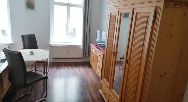 Номер Standard Pension Gina