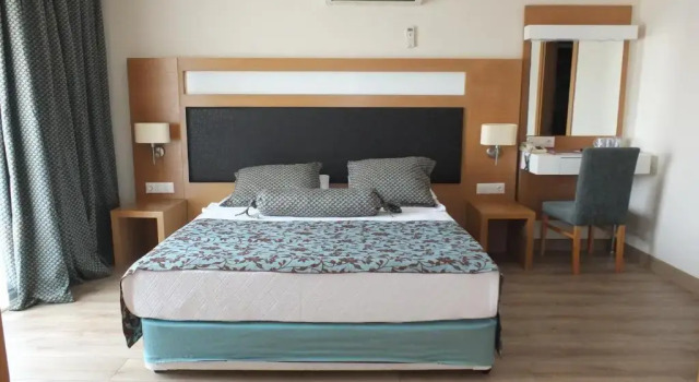 Семейный номер Standard Marbel Hotel by PalmWings