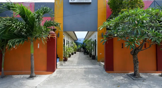 Graha Lovina by Reddoorz, Prenota Hotel Hotel a Sulawesi con parcheggio, Parcheggio