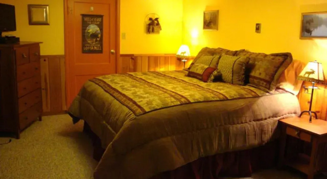 Коттедж Yellowstone Wildlife Cabins