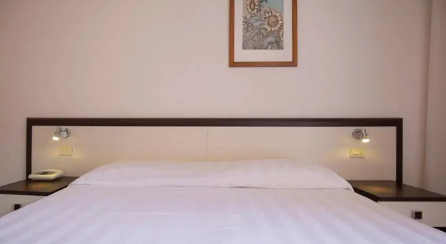 Standard Dreier Zimmer Hotel Fabricia