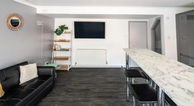 Get Away Home With Hot Tub Sleeps 4, Забронировать Отель Отели Исторического графства Суссекса с парковкой, Парковка