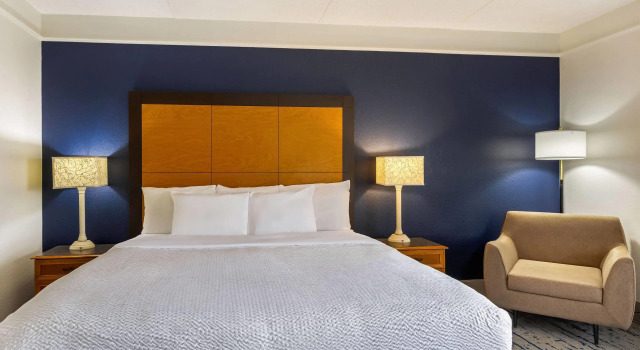 La Quinta Inn & Suites by Wyndham Albuquerque West
