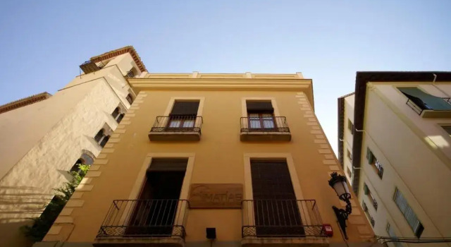Apartamentos Turísticos San Matías, Забронировать Апартаменты/квартира Центр Гранада, рядом с Базилика Сан-Хуан-де-Диос