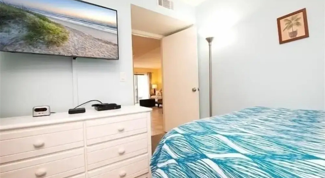 Mystic Sands I Steps To Beach I Free Activities 2 Bedroom Condo, Rezerwuj Apartament Hotele w Saint Augustine Area z basenem, Basen