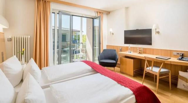 Seehotel Rheinsberg, Забронировать Отель Райнсберг Rheinsberg Lake Region