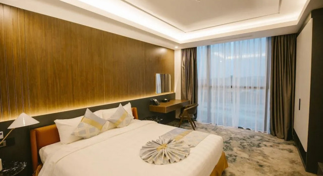 Songlam Waterfront Hotel - 藍江酒店, Book Hotel Billige hoteller i Ha Tinh
