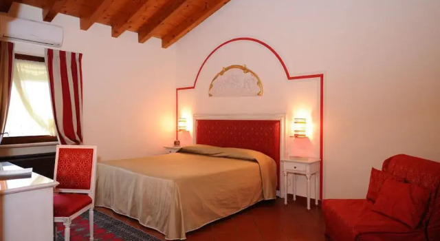 Четырёхместный номер Standard Resort La Mola