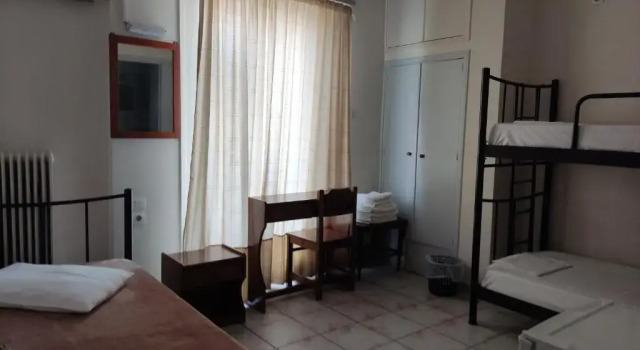 Трёхместный номер Standard Elite Hotel