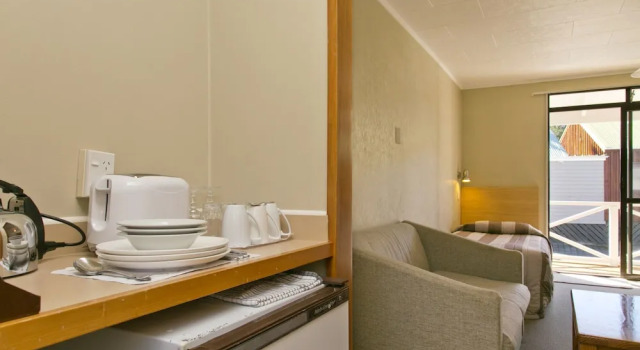 Семейный номер Standard с балконом Turangi Bridge Motel