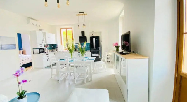 Grand appartement proche plages & centre ville, Забронировать Апартаменты/квартира Отели Канн с парковкой, рядом с Le Croisette Casino Barriere de Cannes, Парковка