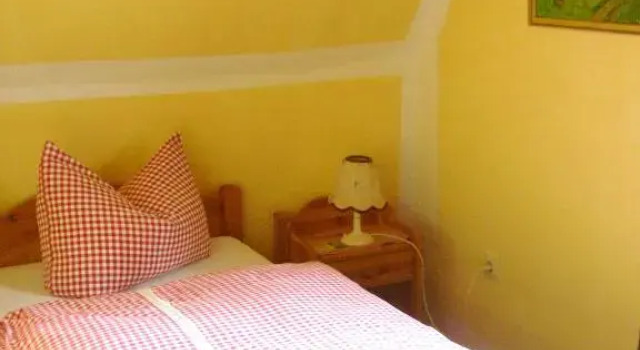 Hotel-Restaurant Burg-Ramstein, Забронировать Отель Кордель Trier-Saarburg